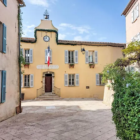 Caesar Domus-5 By Interhome Apartment Saint-Tropez